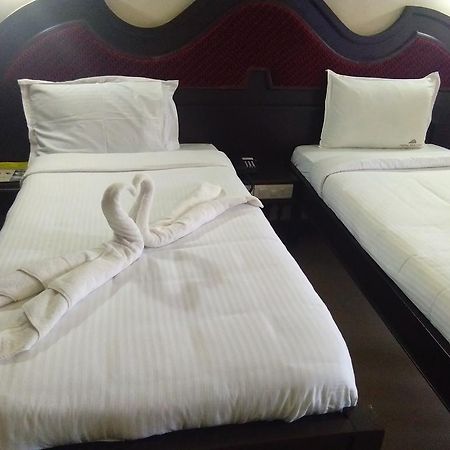 ורקלה Indraprastha Beach Resort מראה חיצוני תמונה
