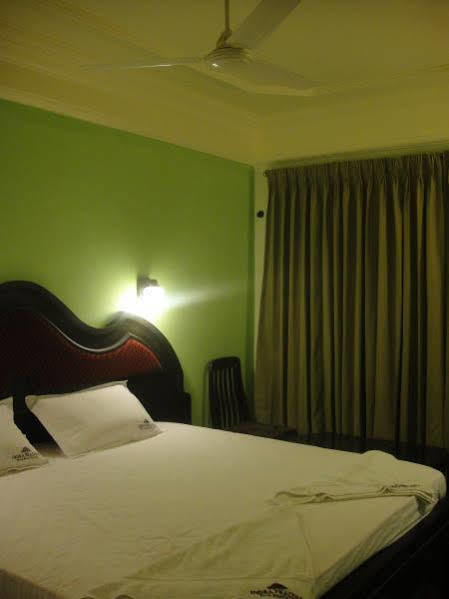 ורקלה Indraprastha Beach Resort מראה חיצוני תמונה